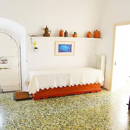 Greek Traditional Kythira * Милопотамос